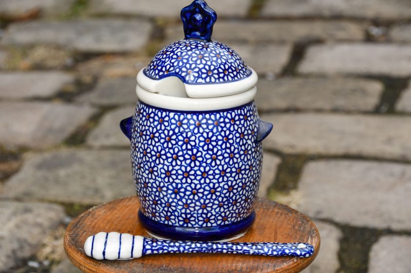 Polish Pottery Blue Daisy Pattern Honey Pot with Ceramic Honey Drizzler