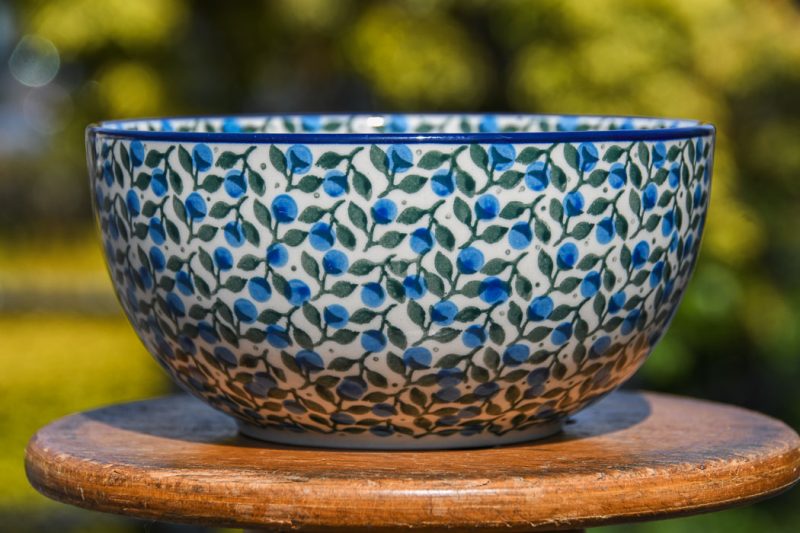 Polish pottery Large Tableware Bowl Blue Berry Leaf pattern by Ceramika Artystyczna