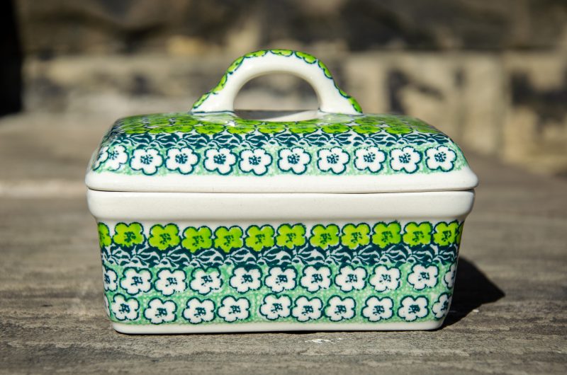 Ceramika Artystyczna Green Meadow Butter Box from Polkadot Lane UK