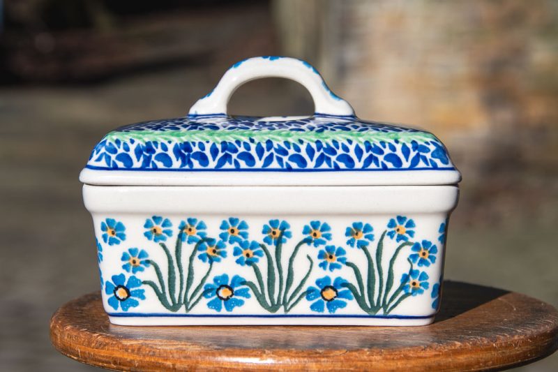 Polish Butter Box Forget Me Not pattern by Ceramika Artystyczna Bolesławiec pottery. From Polkadot Lane.