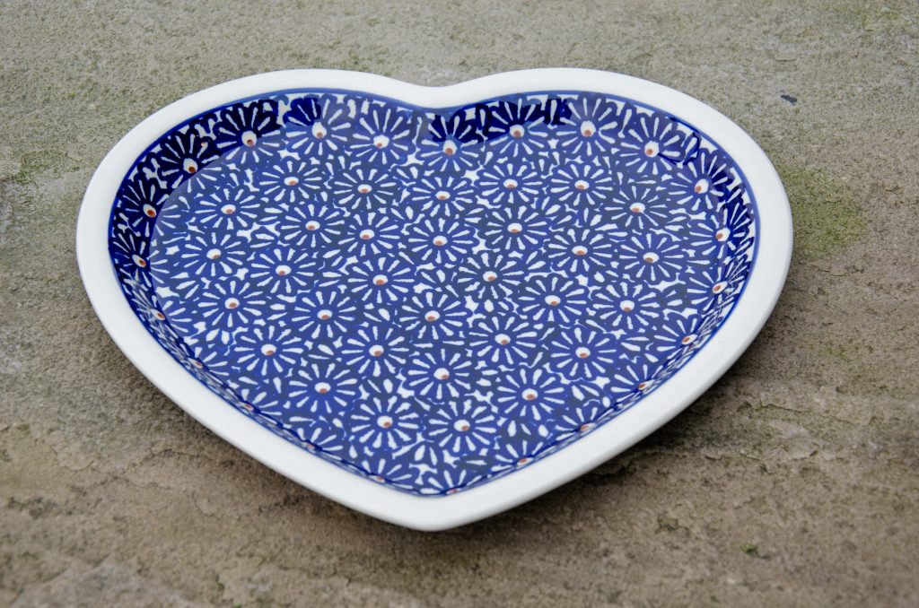 Large Blue Daisy Heart Plate by Ceramika Zaklady