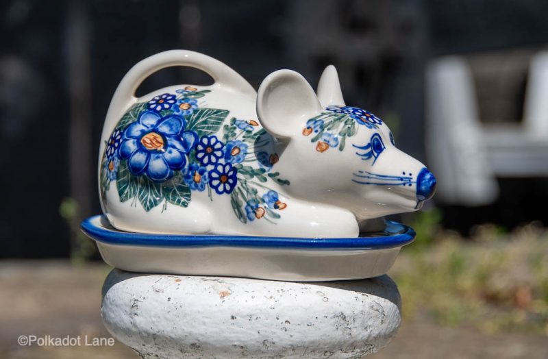 Blue Flower Garden Mouse Shaped Cheese Cover by Ceramika Andy