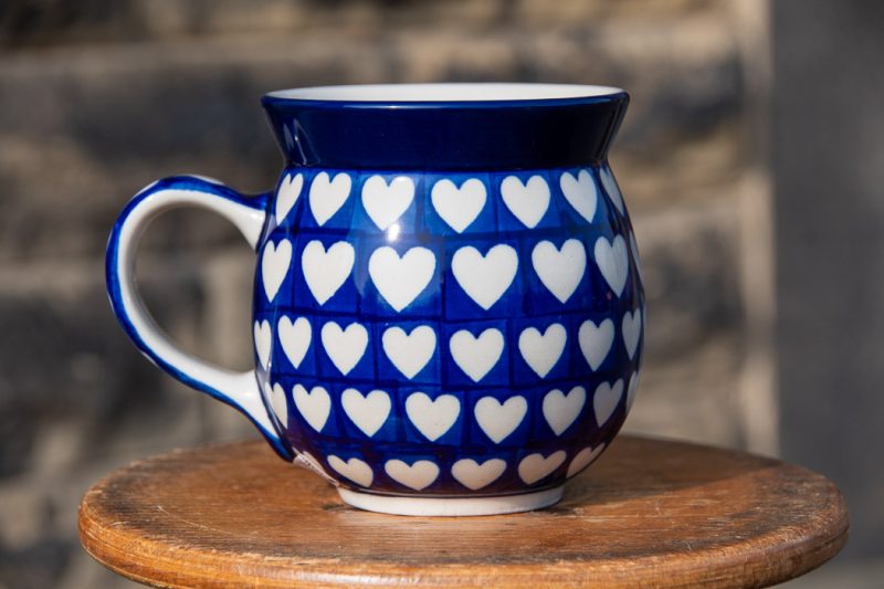 Polish Pottery Large Mug Hearts pattern