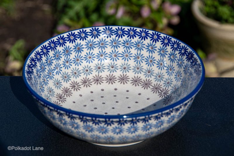 Polish Pottery Salad Bowl Fading Flower Unikat pattern