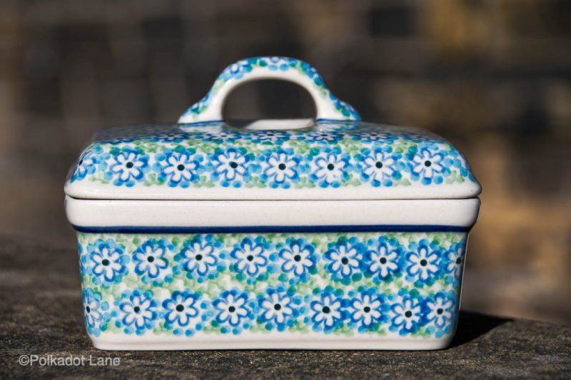 Turquoise Daisy Butter Box by Ceramika Artystyczna