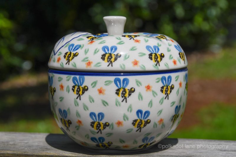 Polish Pottery Bee pattern Apple Baker by Ceramika Artystyczna