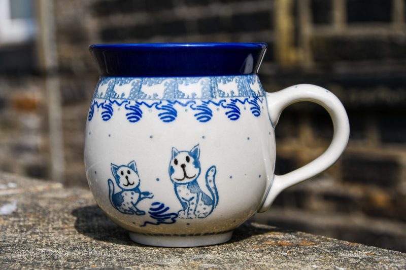 Polish Pottery Cat pattern Mug by Ceramika Artystyczna. Buy online from polkadot Lane UK