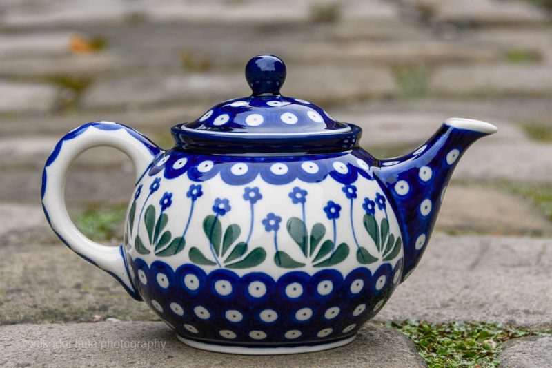 Polish Pottery Daisy Spot Teapot for Two by Ceramika Artystyczna. From Polkadot Lane UK