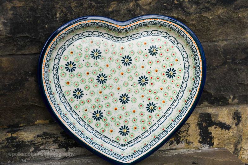 Polish Pottery Green Daisy Heart Shaped Plate from Polkadot Lane UK