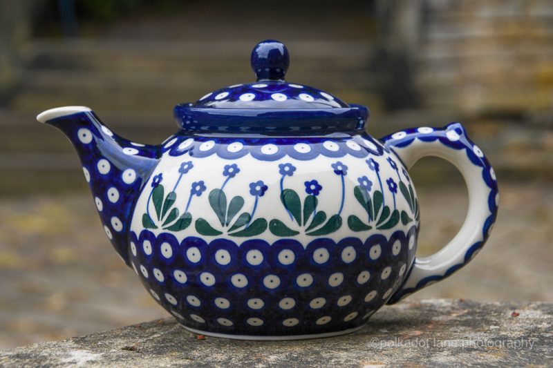 Polish Pottery Teapot for Four Persons Daisy Spot by Ceramika Artystyczna