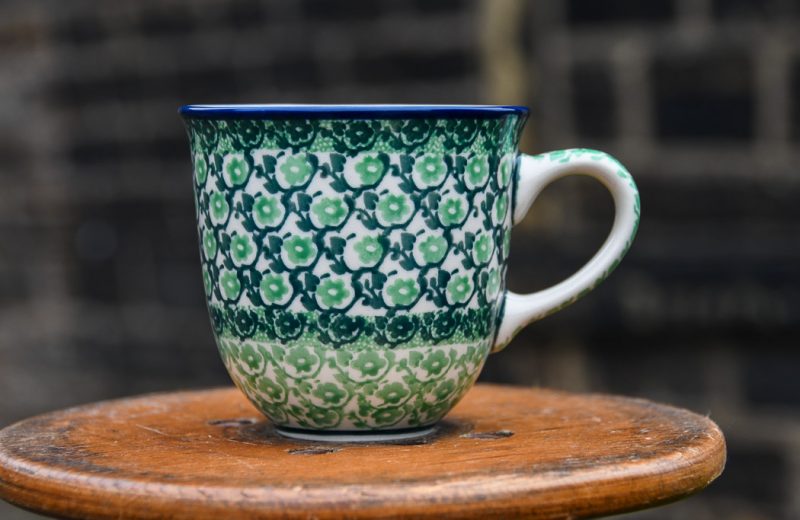 Green Daisy Curved Mug by Ceramika Artystyczna