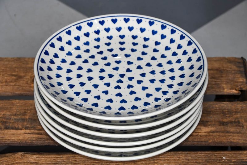 Polish Pottery Set of Six Dinner Plates Small Hearts Pattern by Ceramika Artystyczna.