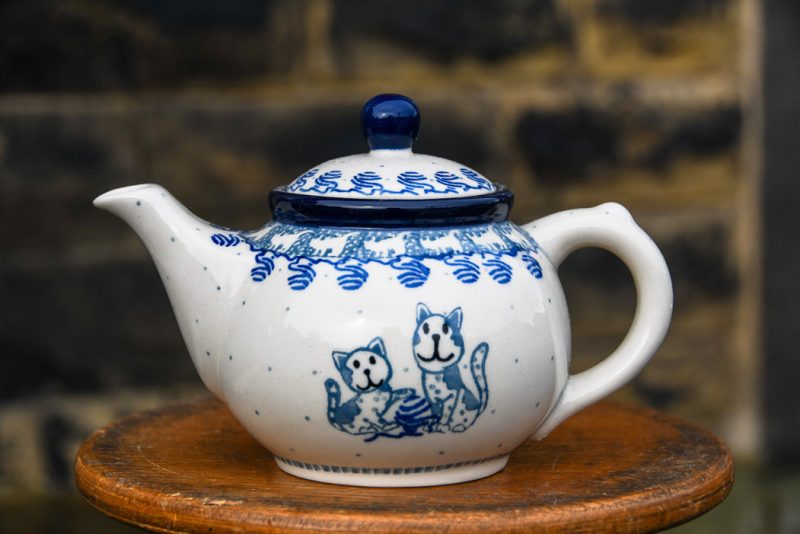 Cat Pattern Small Teapot for one person by Ceramika Artystyczna Polish Pottery