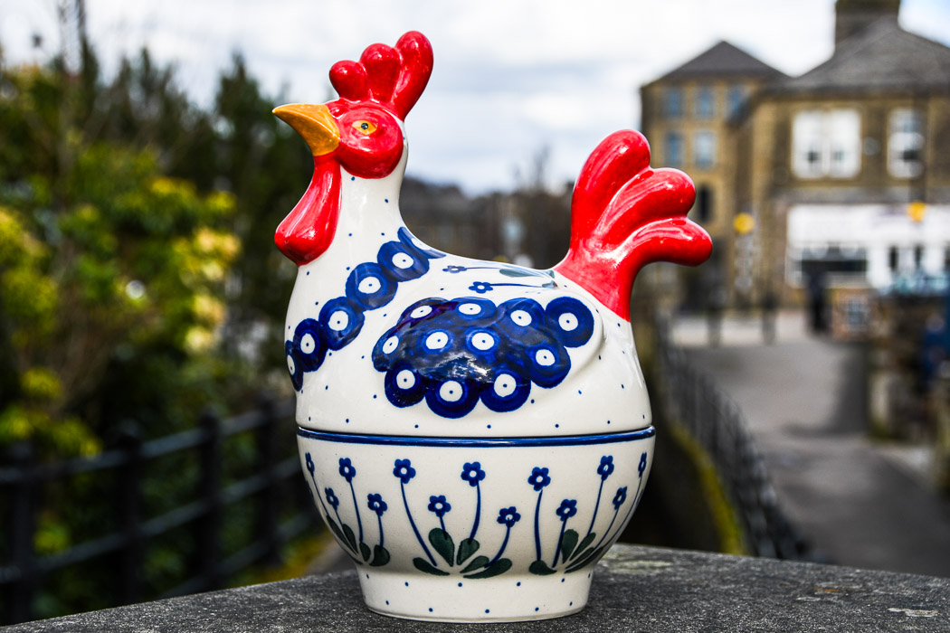 Polish Pottery Hen on Nest Egg Holder