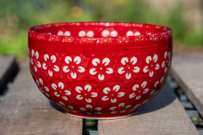Polish pottery Cereal Bowl White Flowers von Red by Ceramika Manufaktura