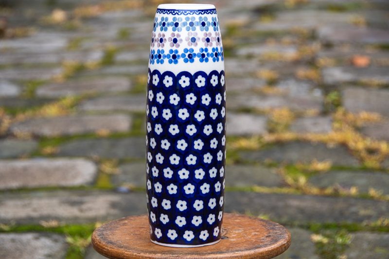 Polish Pottery Slim Vase Dotty Flowers pattern by Ceramika Manufaktura Boleslawiec