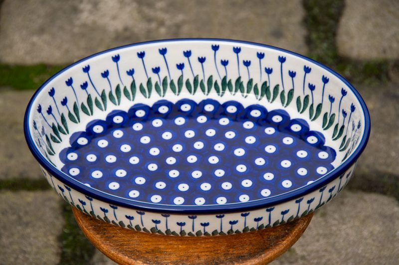 Polish Pottery Large Oval Oven Dish Tulip Spot pattern by Ceramika Artystyczna.