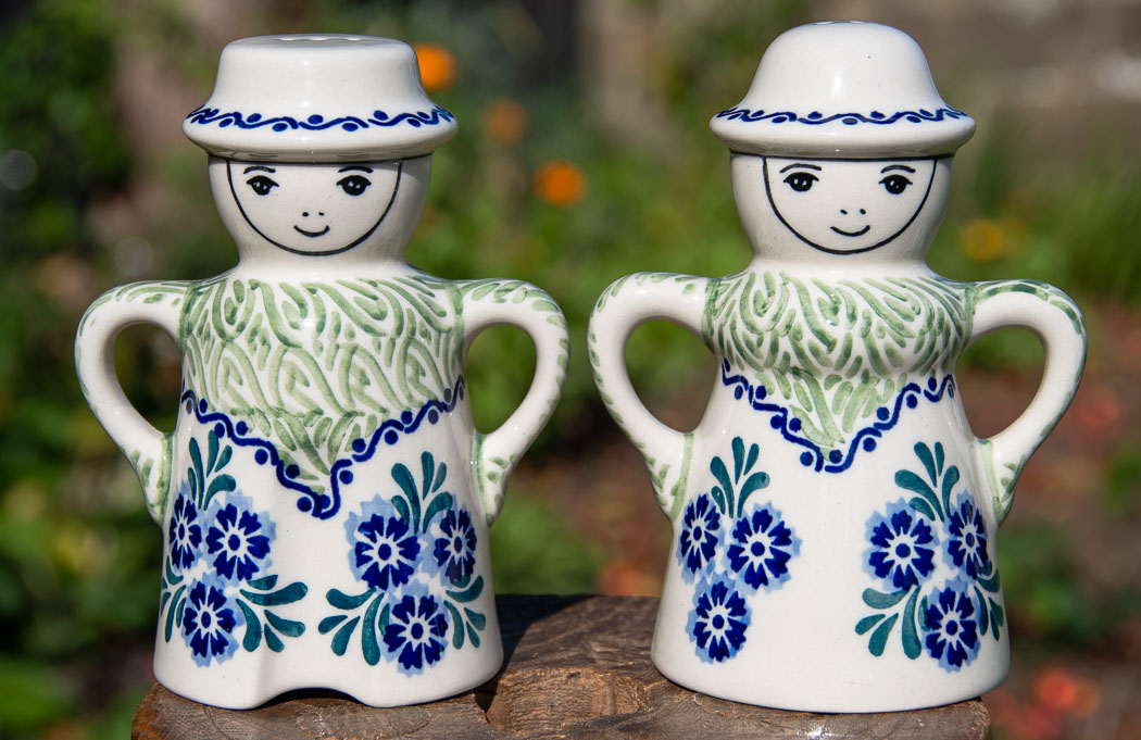 Polish Pottery Floral Arch Salt and Pepper Figurines
